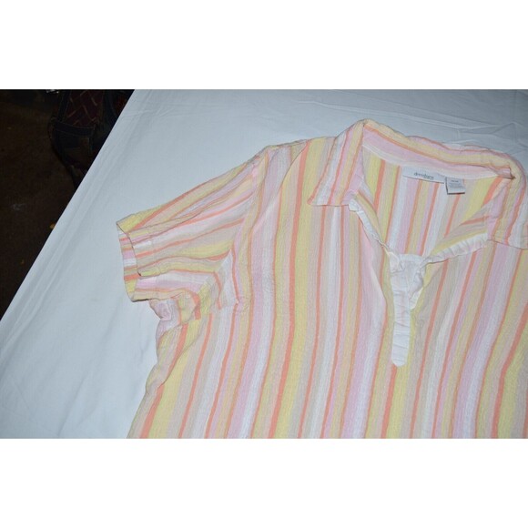 Dress Barn Woman's Summer seersucker short sleeve top 22/24 Peach stretch Plus - Picture 3 of 6